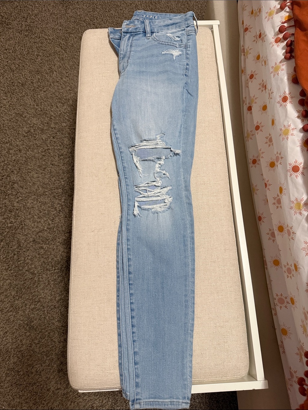 American Eagle Outfitters Light Blue Distressed Skinny Jeans